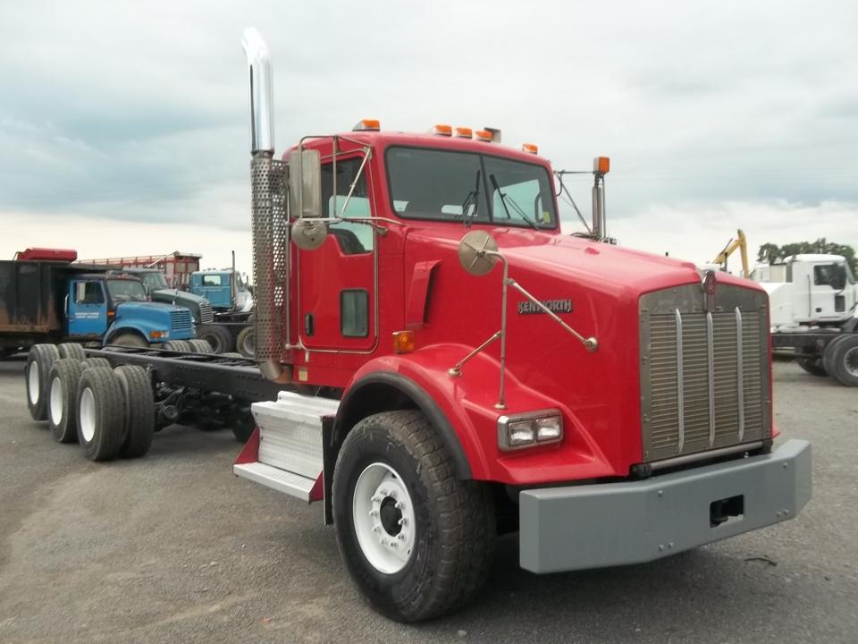 Used 2008 KENWORTH T800 For Sale in Caledonia, NY 14423 - Grape 4.9